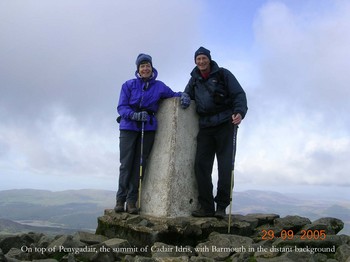 Phil & Viv at Penygadair.JPG